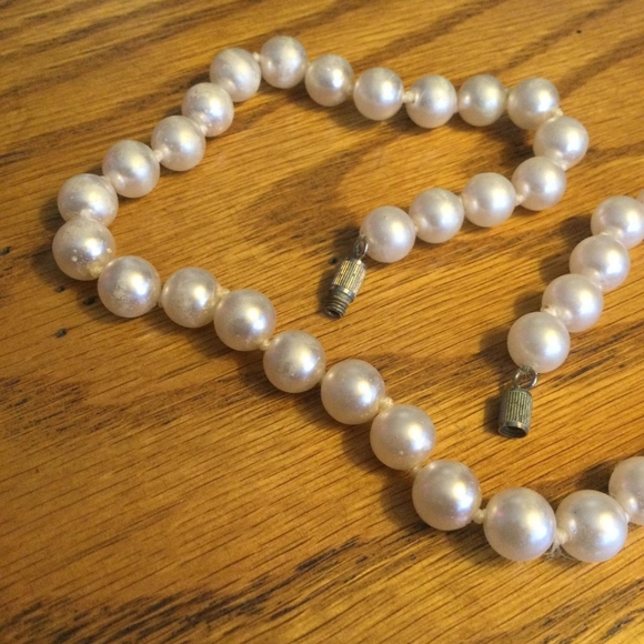 Vintage faux pearl necklace - Picture 1 of 2